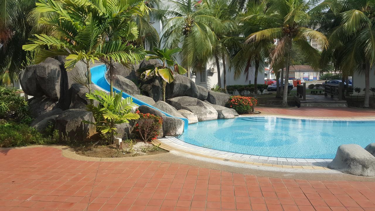 Pd Perdana Condo Resort Port Dickson Exterior photo
